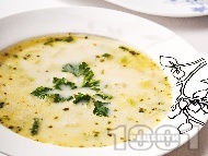 Млечна рибена супа (чорба) с бяла риба пангасиус и зеленчуци (картофи, моркови, тиквички, зелен фасул / боб)